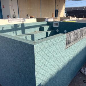 Piscina de patio MIAMI 3,90 x 2,40x1,12 (92SL/25 DH)