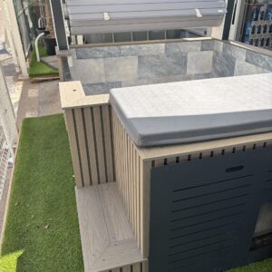 Poolspa de 2,40 x 2 m (9MI/24 TA) con cubierta automática